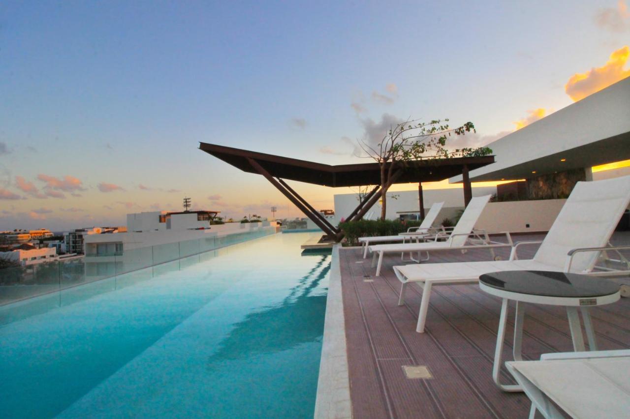 L - Luxury By Spot *